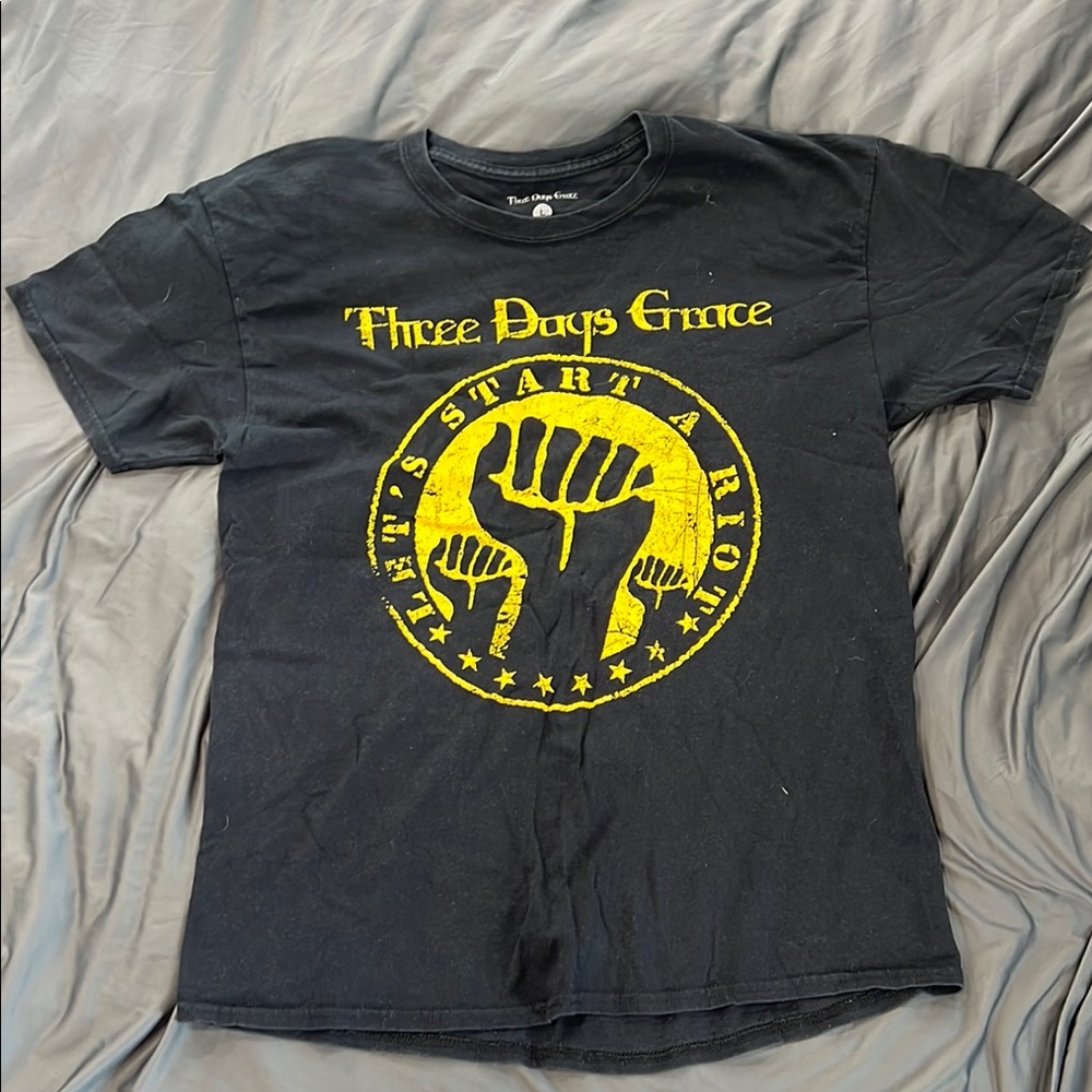 Black Three Days Grace T-Shirt